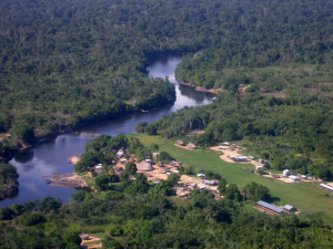 Tepu, een Trio dorp in het zuiden van Suriname